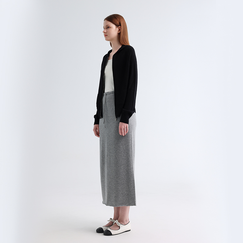 BN650 Черный кардиган с капюшоном.1